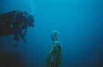 Madona - Modlitba pod vodou